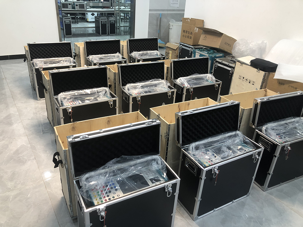 六相繼電保護(hù)測試儀發(fā)貨